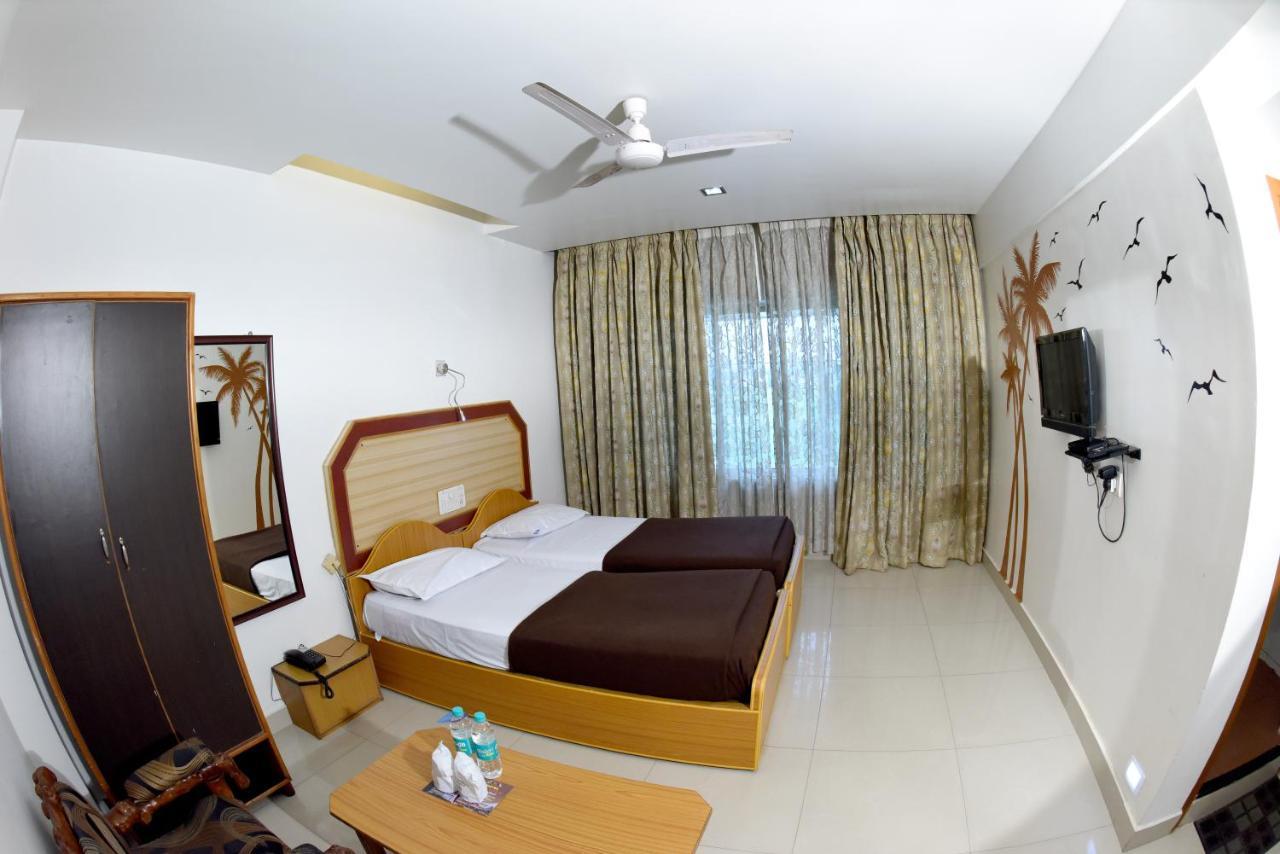 Hotel Sharada International Udupi Ngoại thất bức ảnh