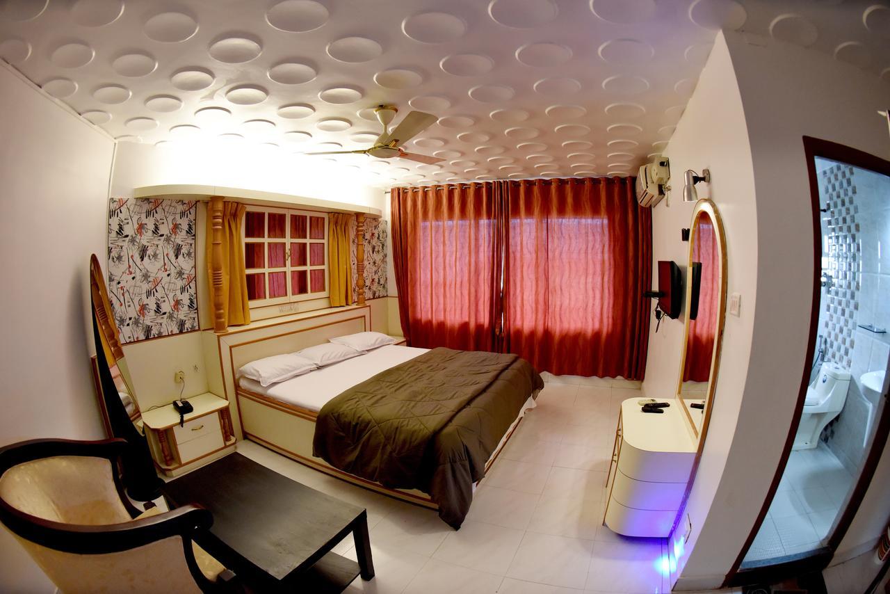 Hotel Sharada International Udupi Ngoại thất bức ảnh