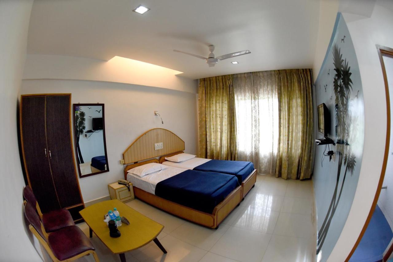 Hotel Sharada International Udupi Ngoại thất bức ảnh