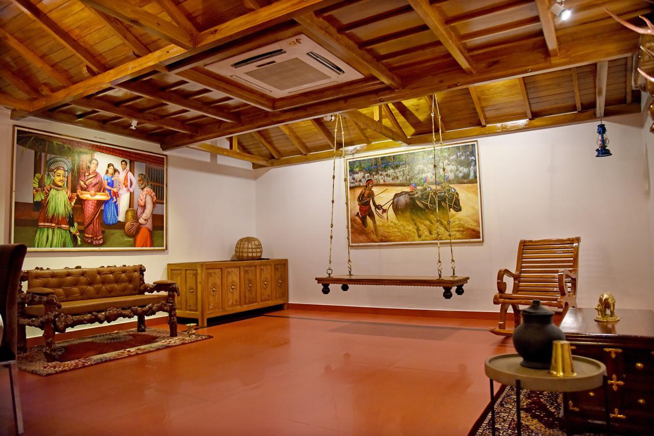 Hotel Sharada International Udupi Ngoại thất bức ảnh